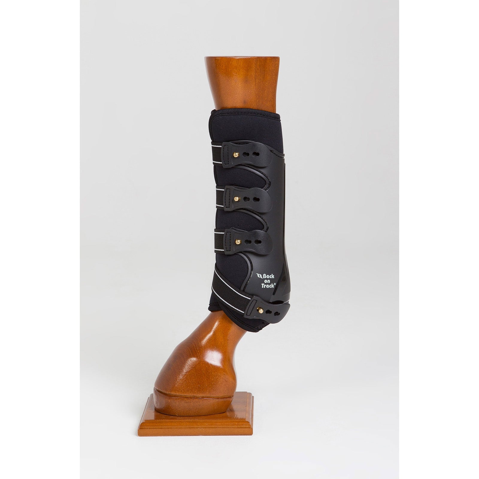 Back on Track Royal -treenisuojat takajalkoihin Leg Protection & Hoof Protection for Horses