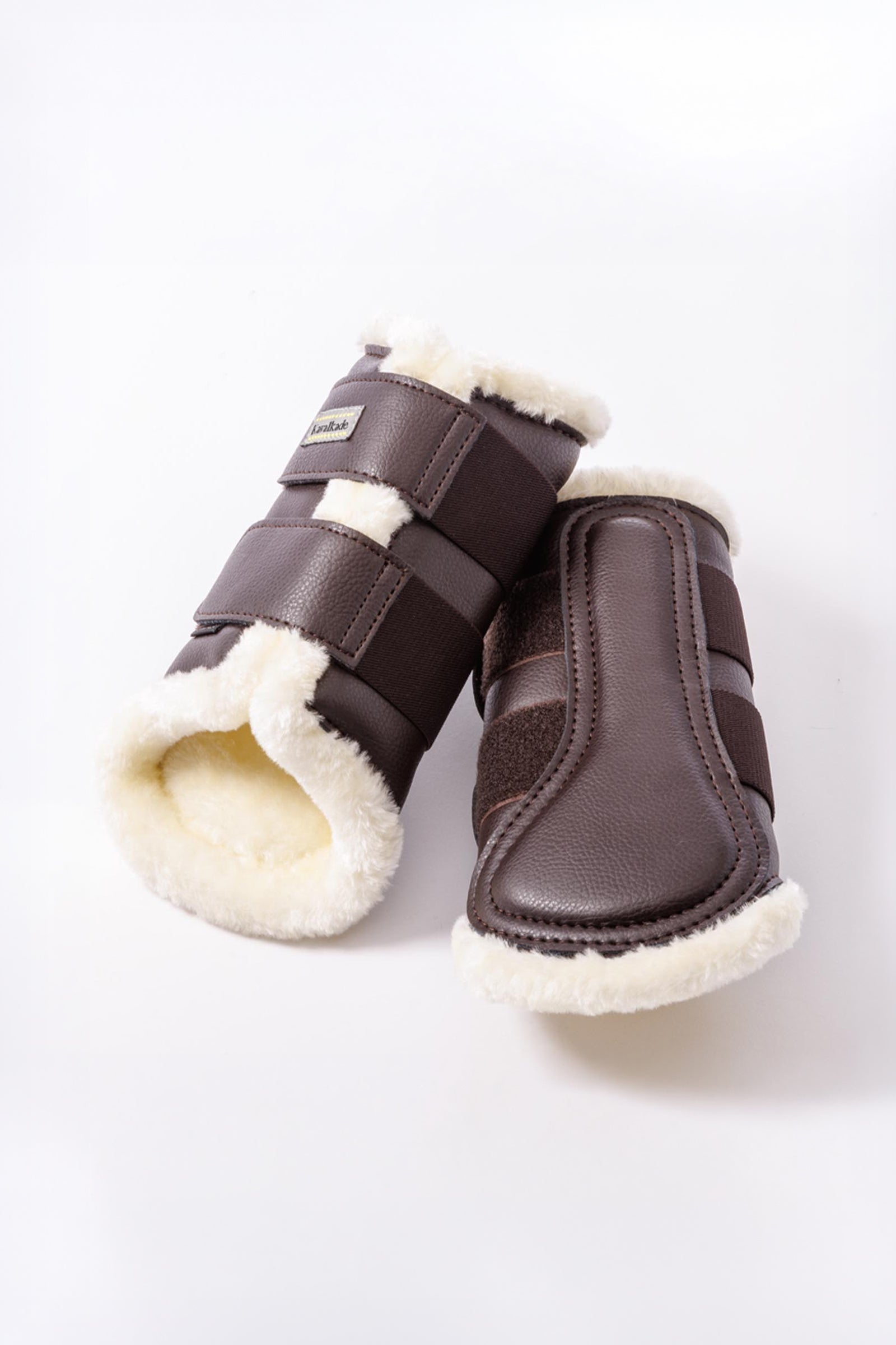 Kavalkade Anatomic synteettiset suojat tekoturkiksella Leg Protection & Hoof Protection for Horses