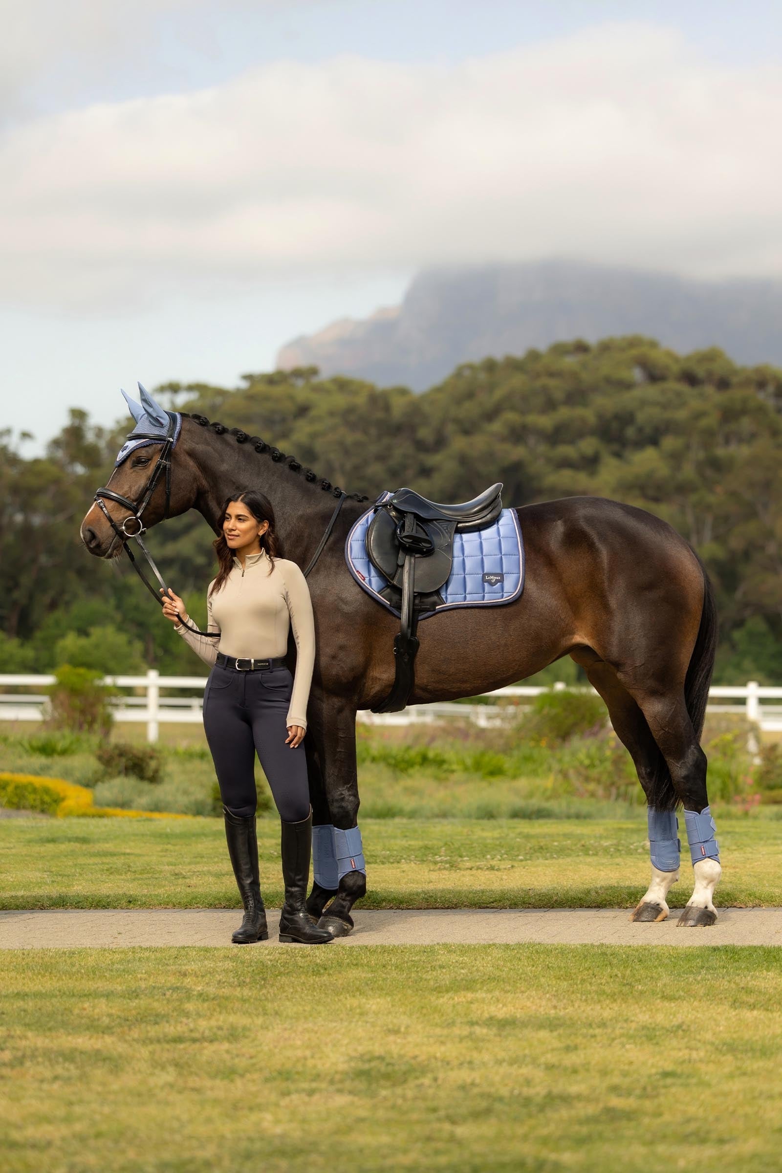 LeMieux Lemieux Loire Classic Close Contact Square Saddle Pad Saddle Pads