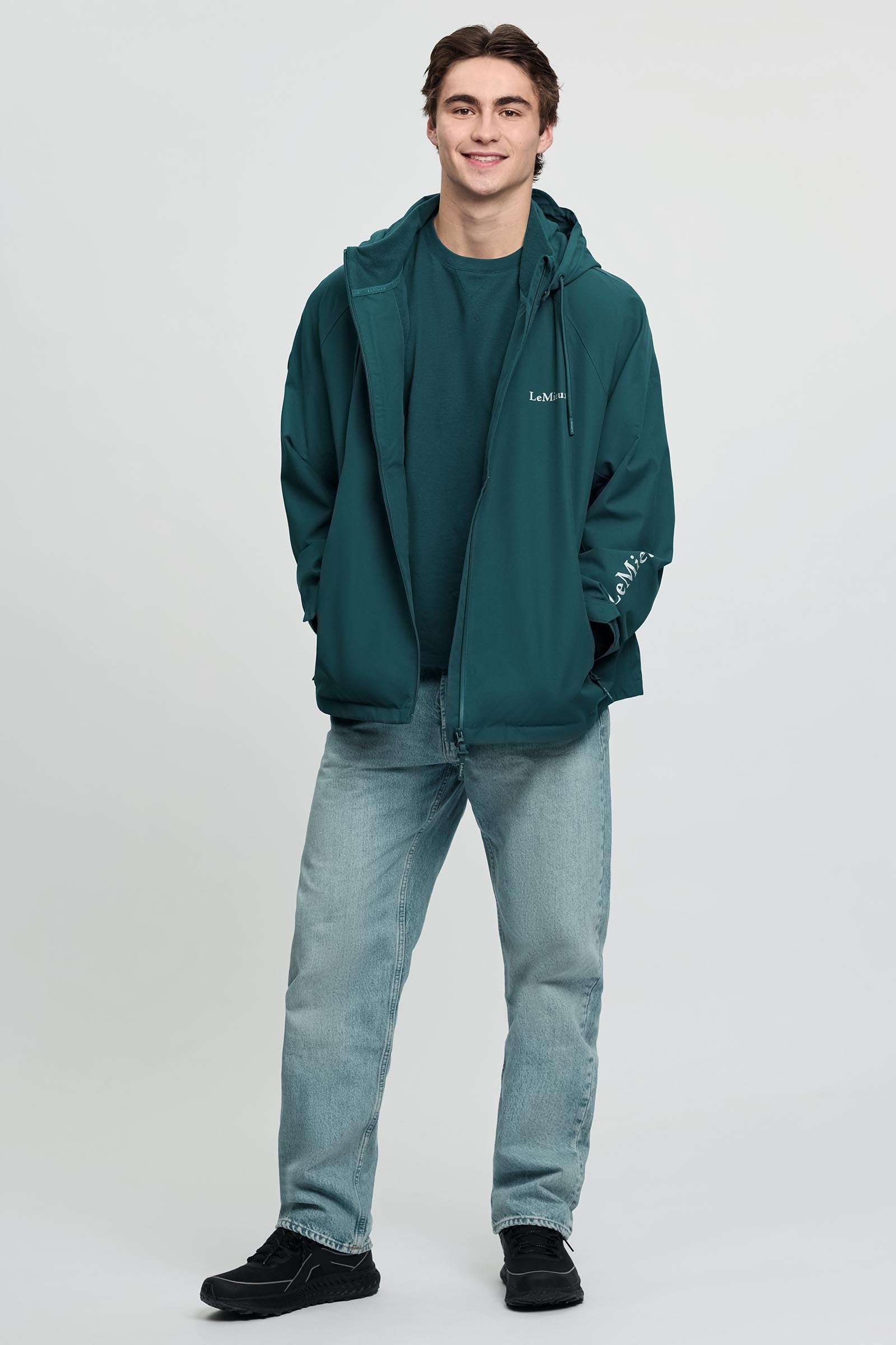 Model shot 13