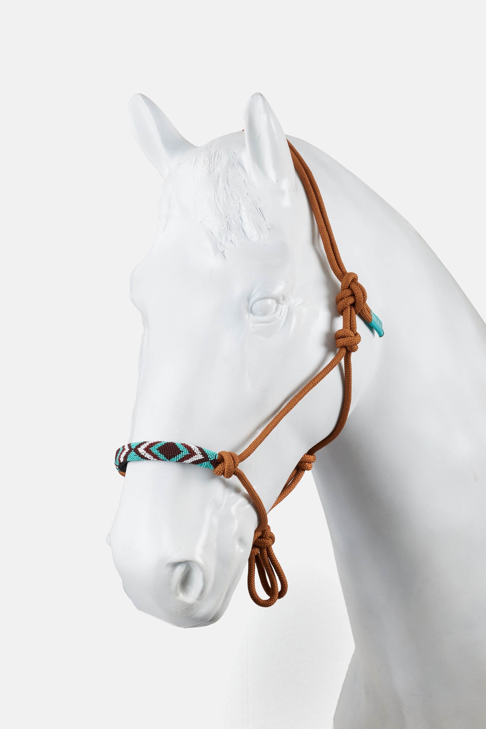 Horze naruriimu helmikoristeilla Riimut & riimunnarut