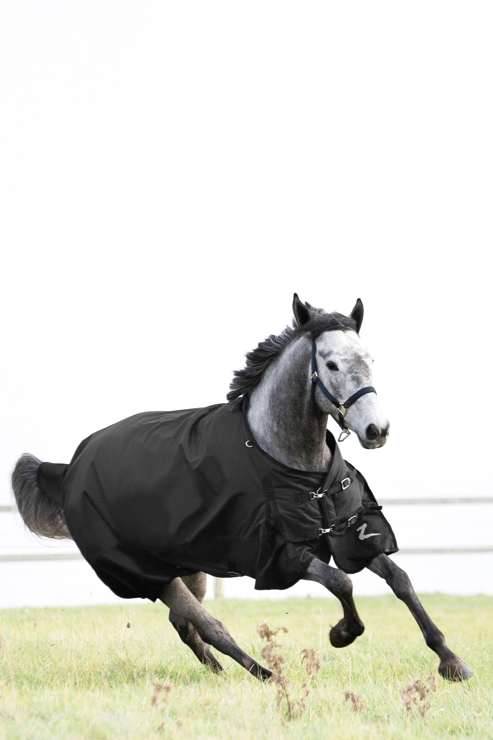 Horze Nevada Medium Weight Turnout Rug, 200g Horse Rugs