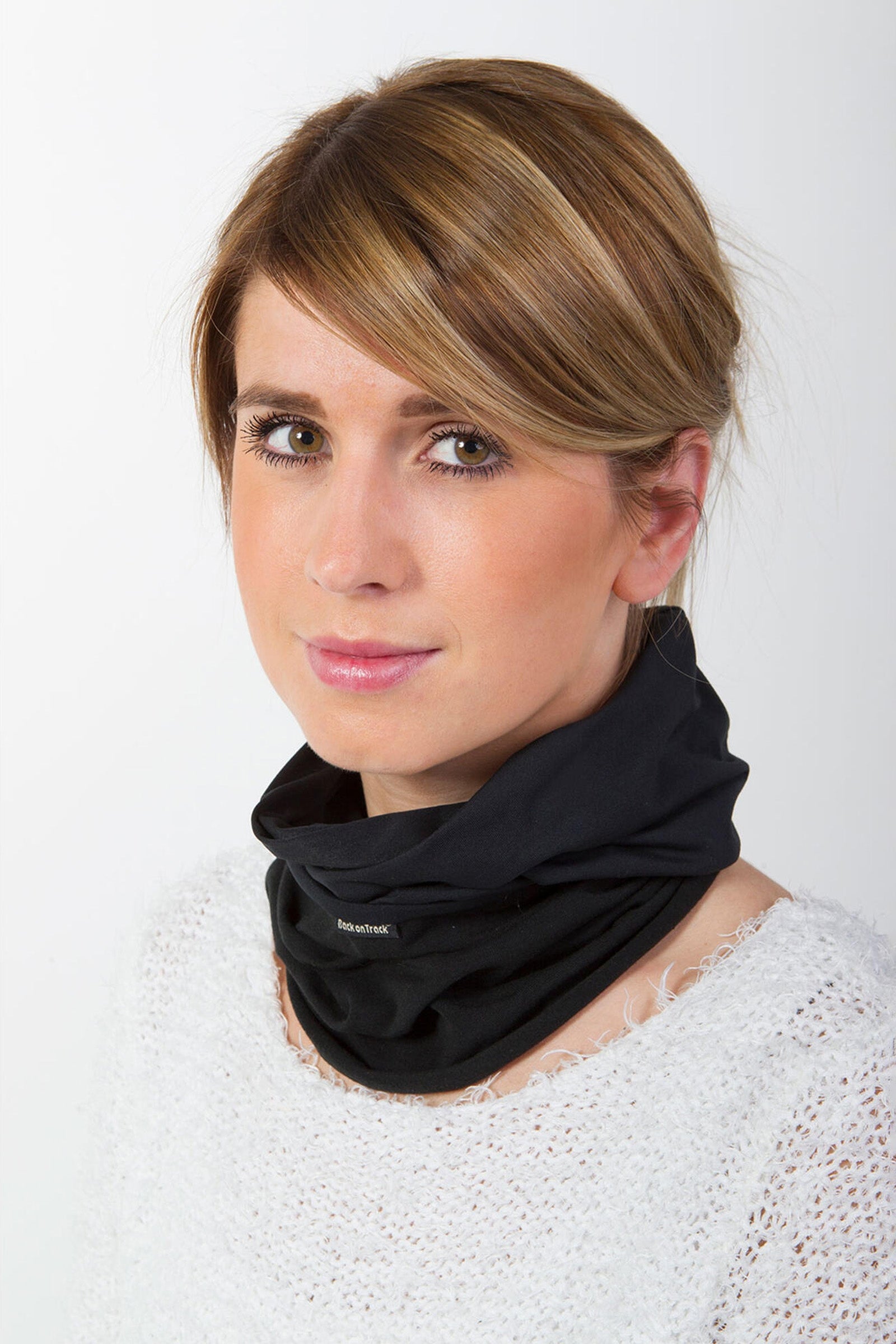 Back on Track Per4mance Functional Scarf Accessories