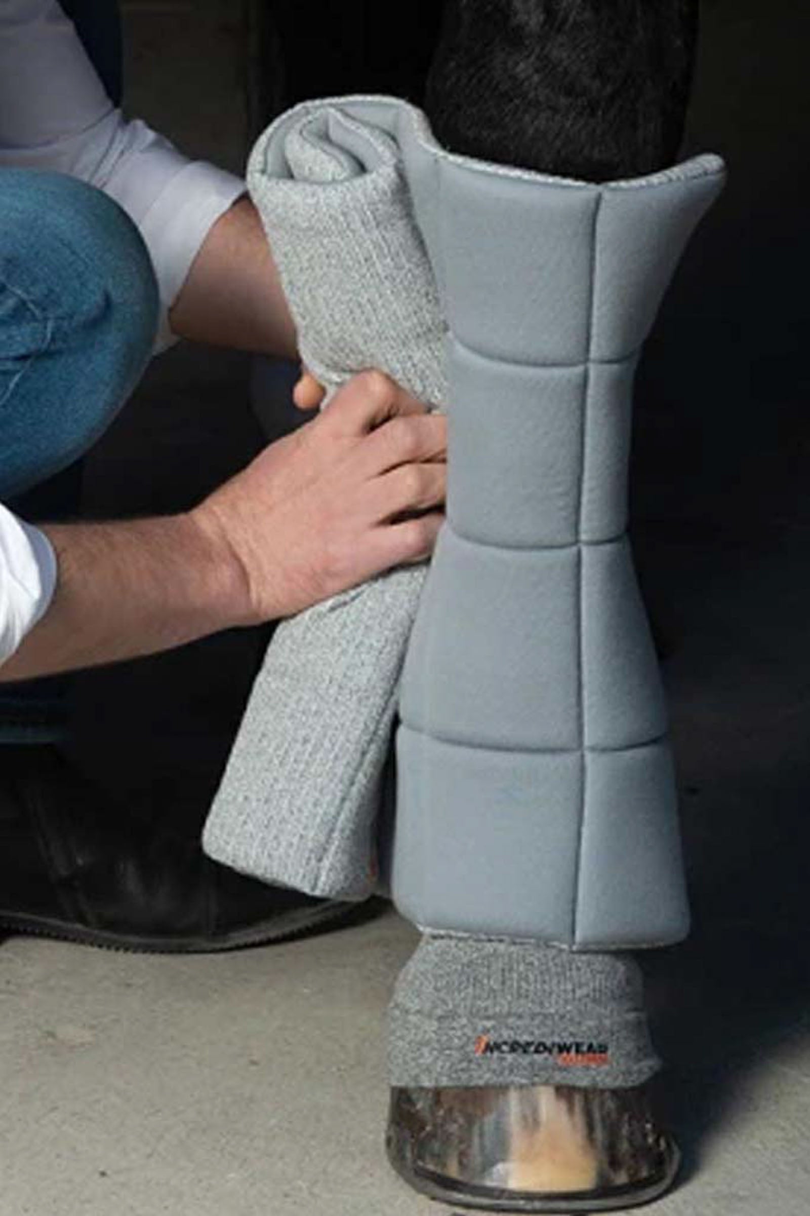 Incrediwear Equine Circulation Standing Wraps 41cm (Pair) Leg Protection & Hoof Protection for Horses