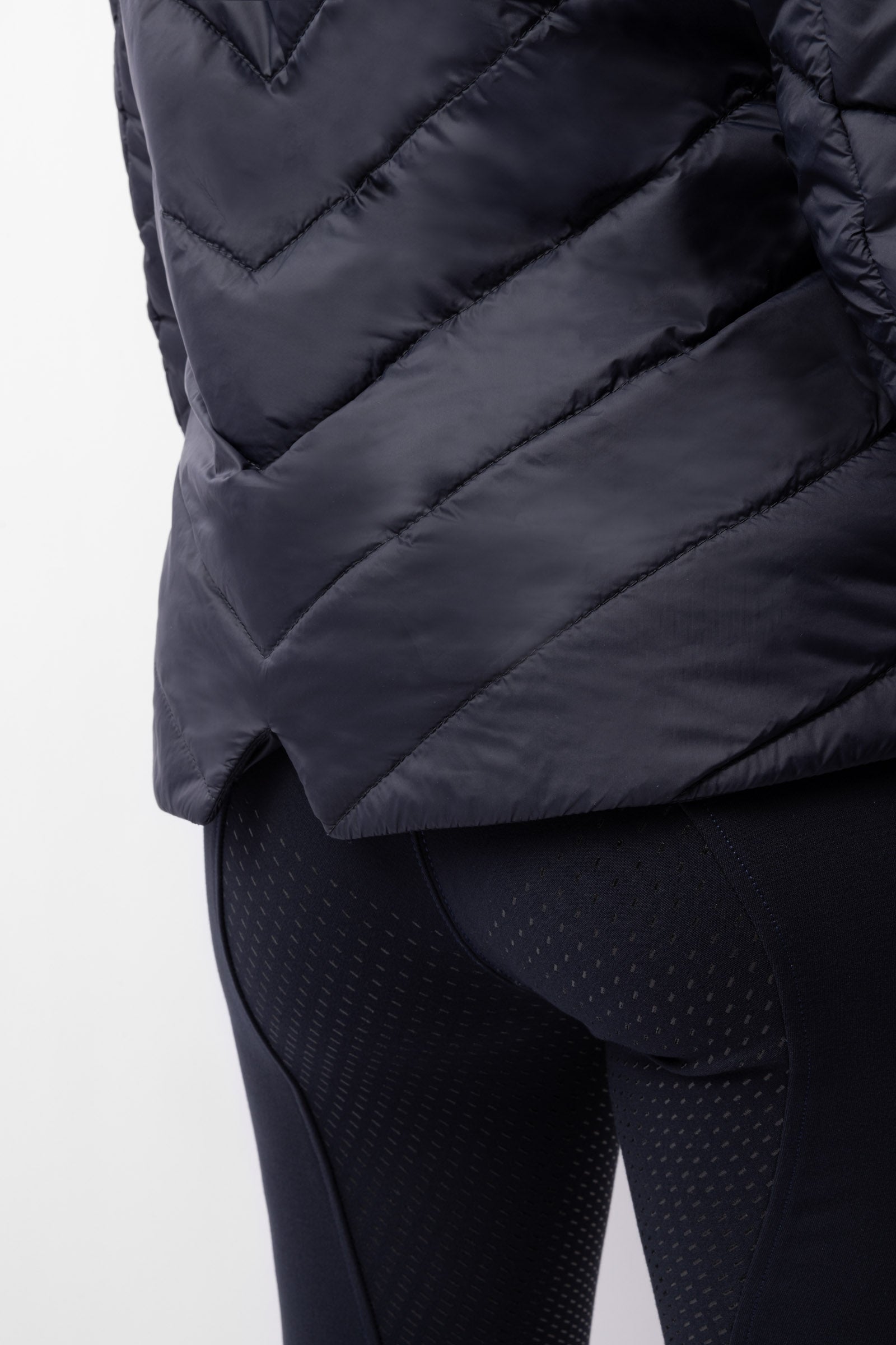 Horze Aurora Padded Parka Riding Riding Jacket with Removable Skirt Women’s Riding Clothing