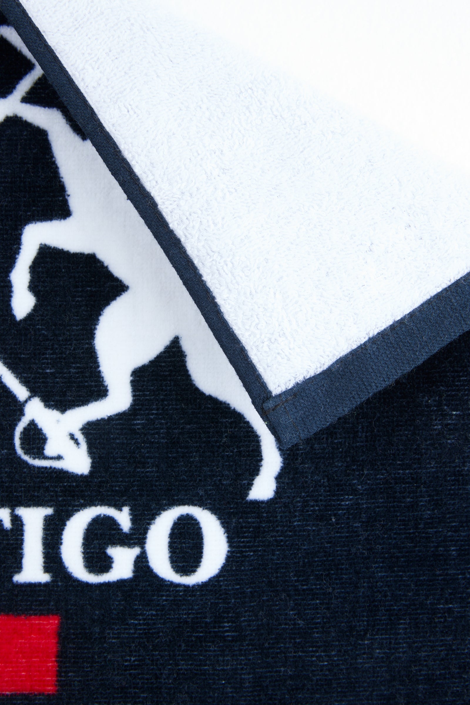 B Vertigo Hand Towel Gifts & Toys