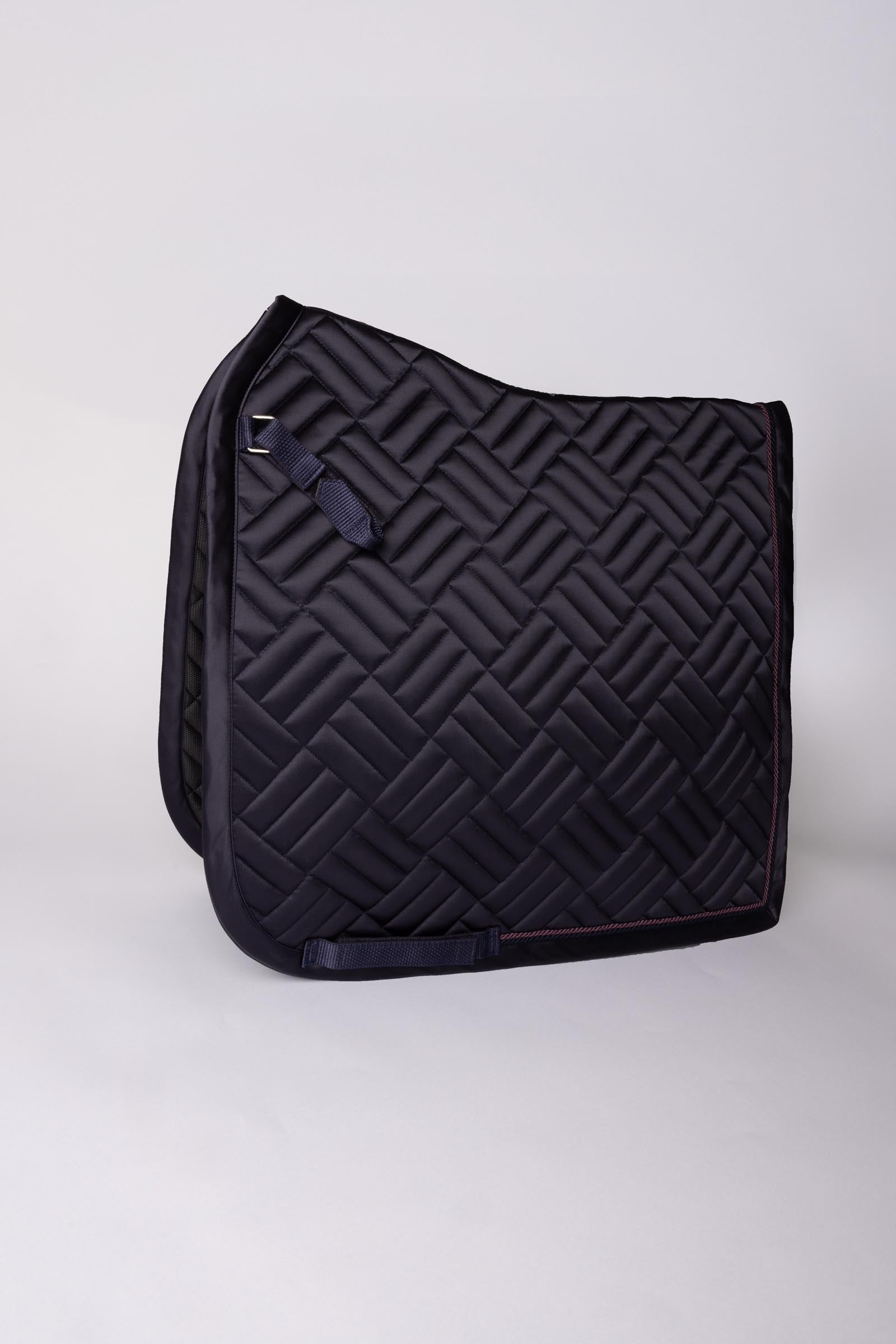 Horze Aachen Koulusatulahuopa Satulahuovat