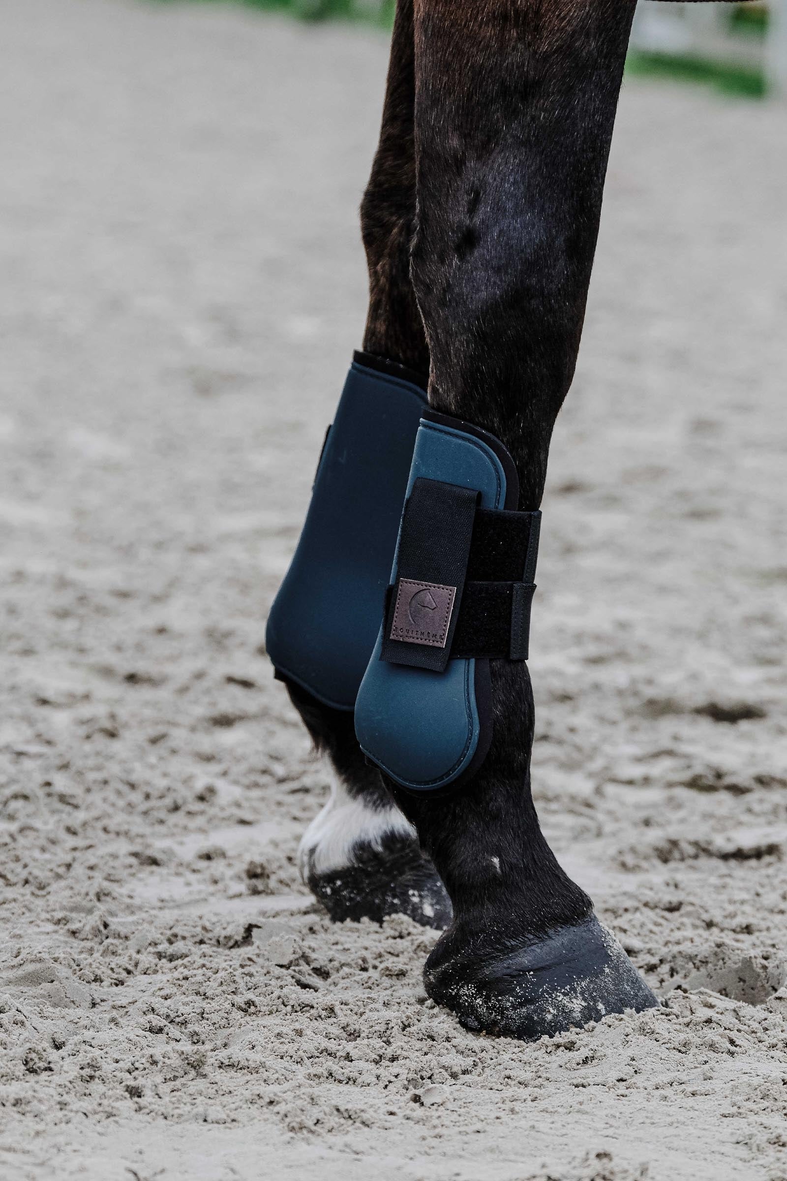 EQUITHÈME Tara Tendon Boots Leg & Hoof Protection