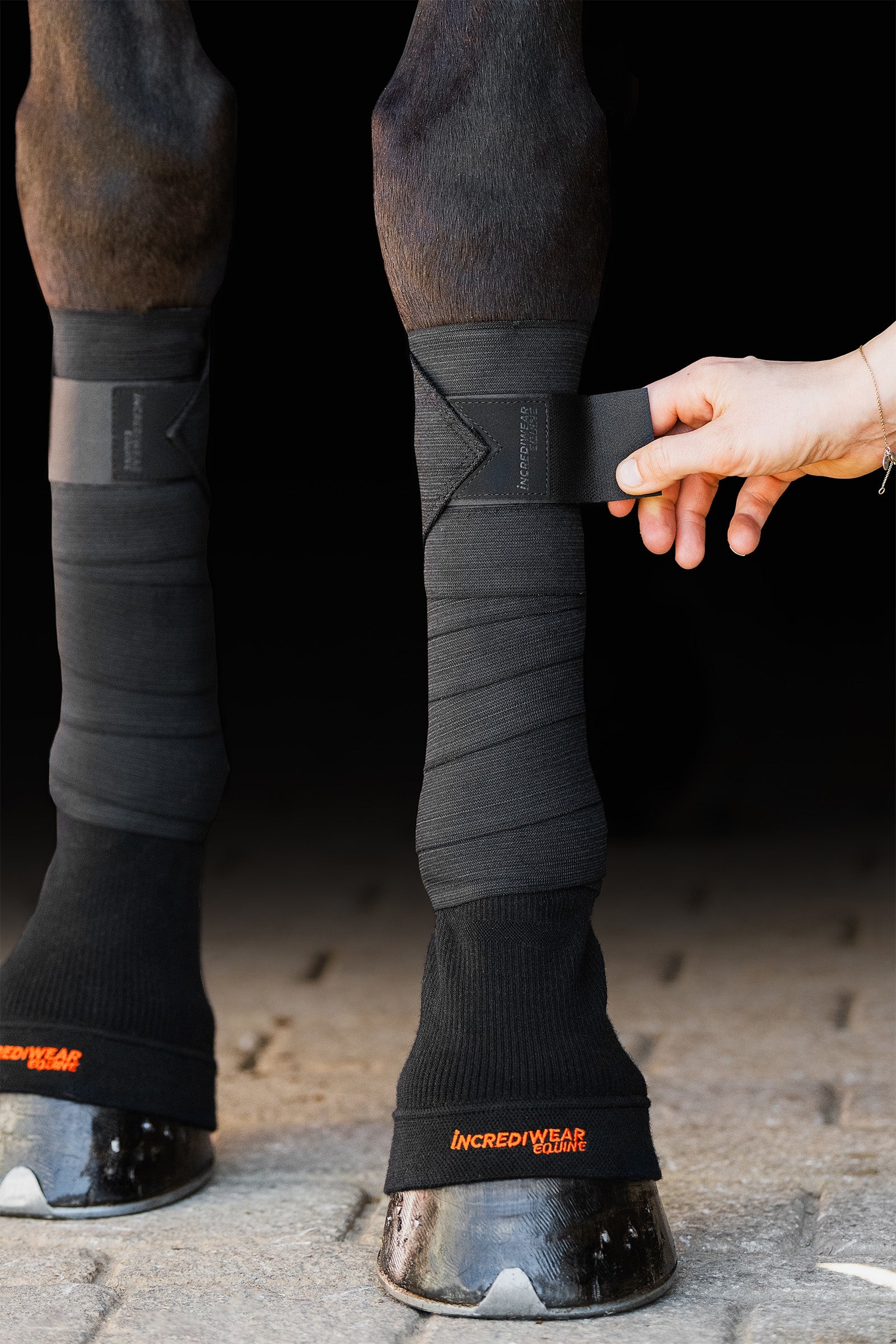 Incrediwear Equine Hoof Socks Leg Protection & Hoof Protection for Horses