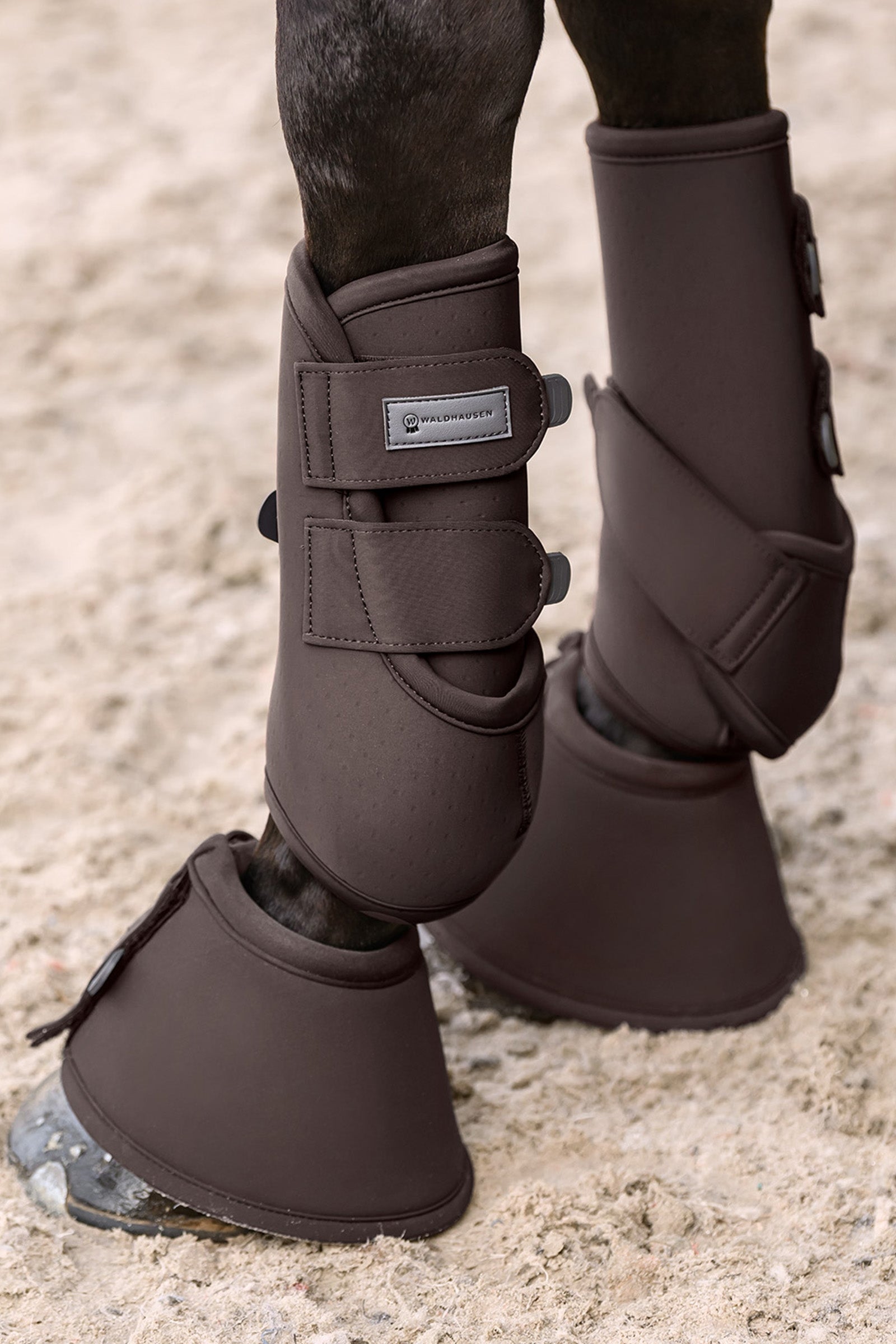 Lifestyle shot 2