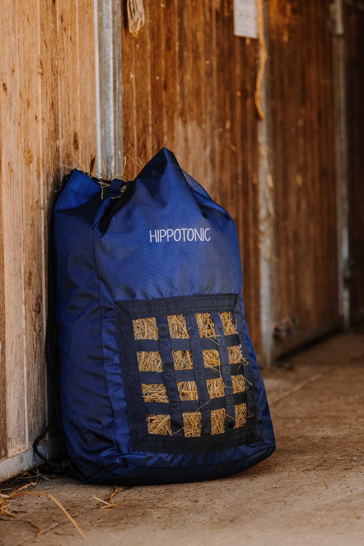 HIPPOTONIC Suorakulmainen heinäverkkopussi (80 x 65 cm) Hevosen ruokinta