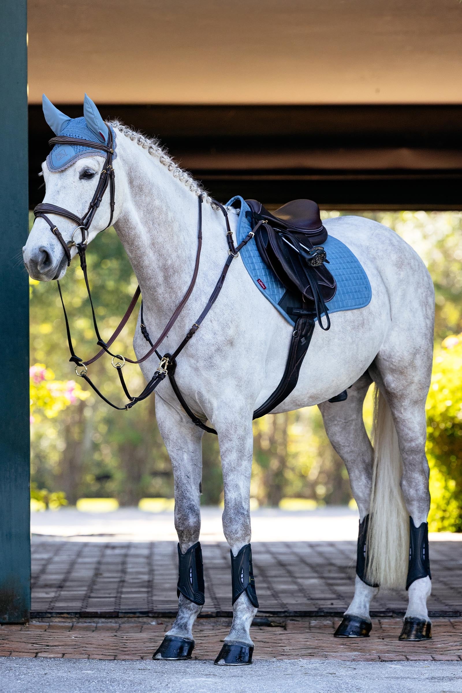 LeMieux Lemieux Suede Close Contact Square Saddle Pad Saddle Pads