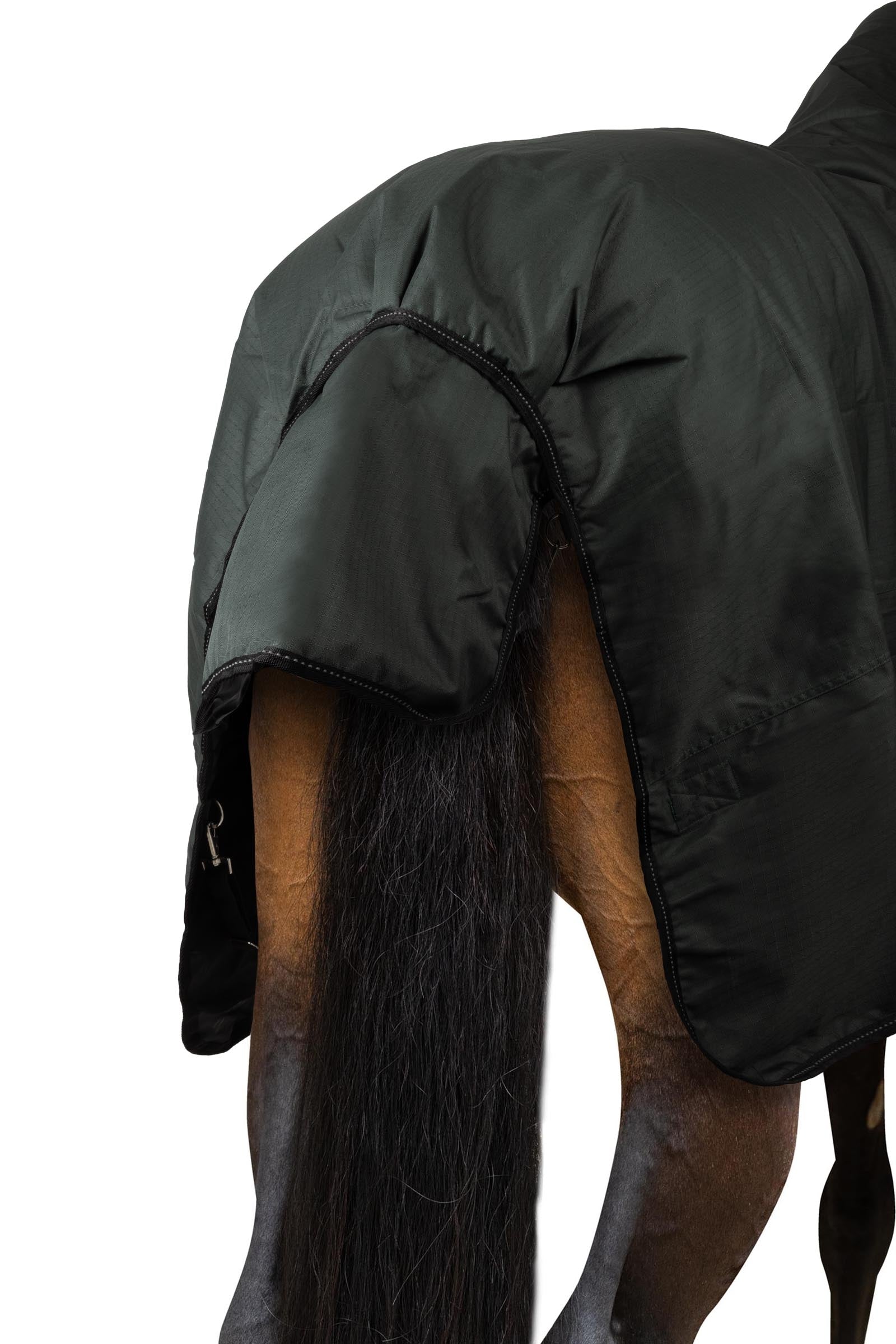 Horze Helsinki Turnout Rug With Half Neck, 300 g Horse Rugs