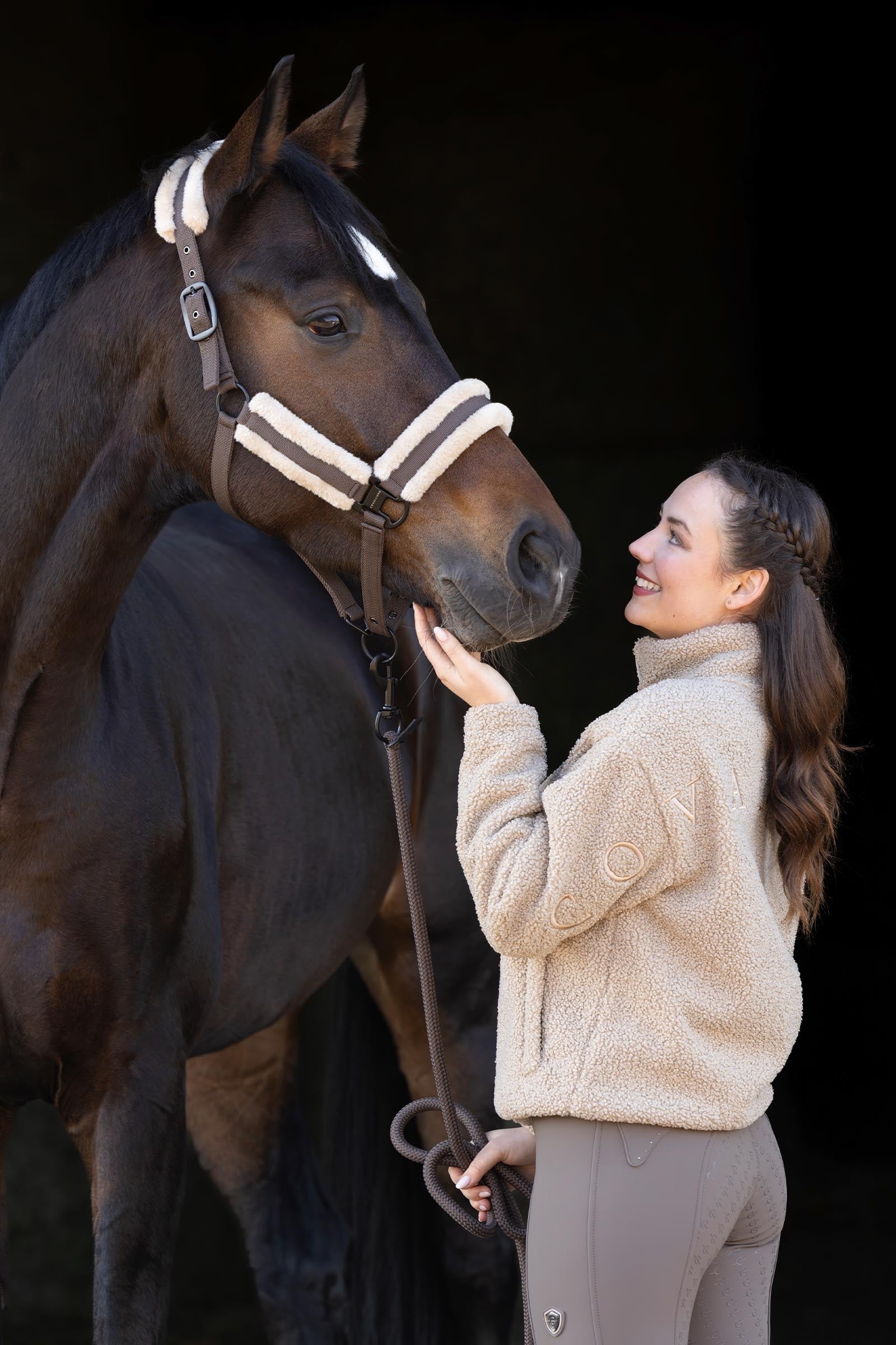 Lifestyle shot 4