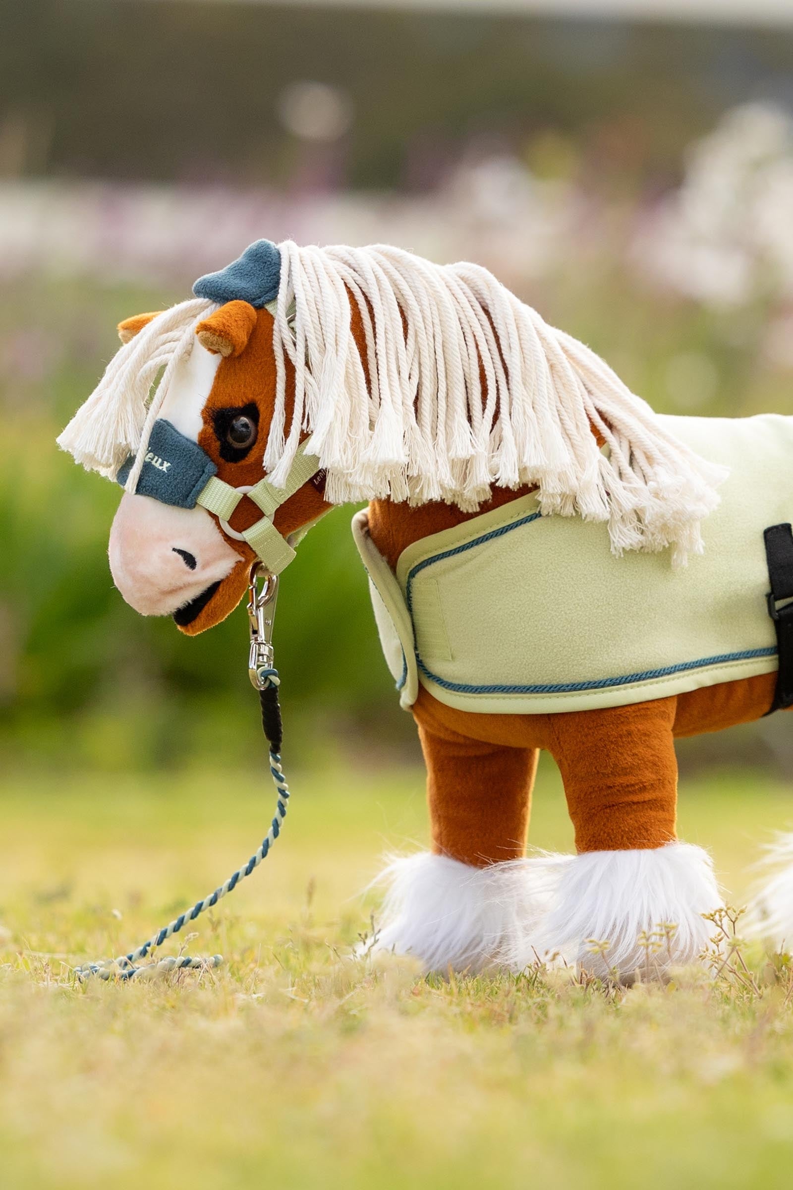 LeMieux Vogue Toy Pony Headcollar & Leadrope Gifts & Toys