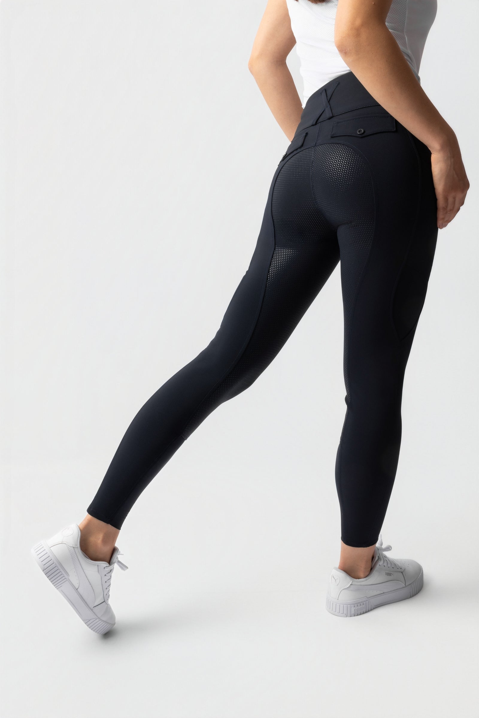 Horze Leonie naisten kokopaikkaiset ratsastushousut silikonigripillä UPF 40+ Womens Breeches