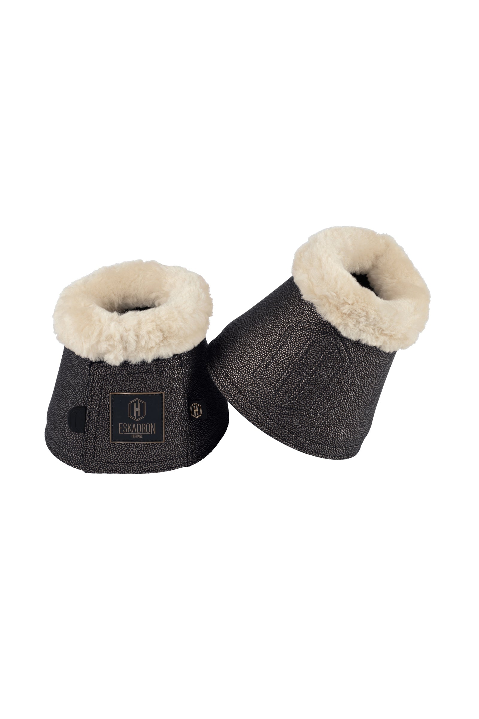 Eskadron Heritage AW24 Stingray Fauxfur Putsit Leg Protection & Hoof Protection for Horses