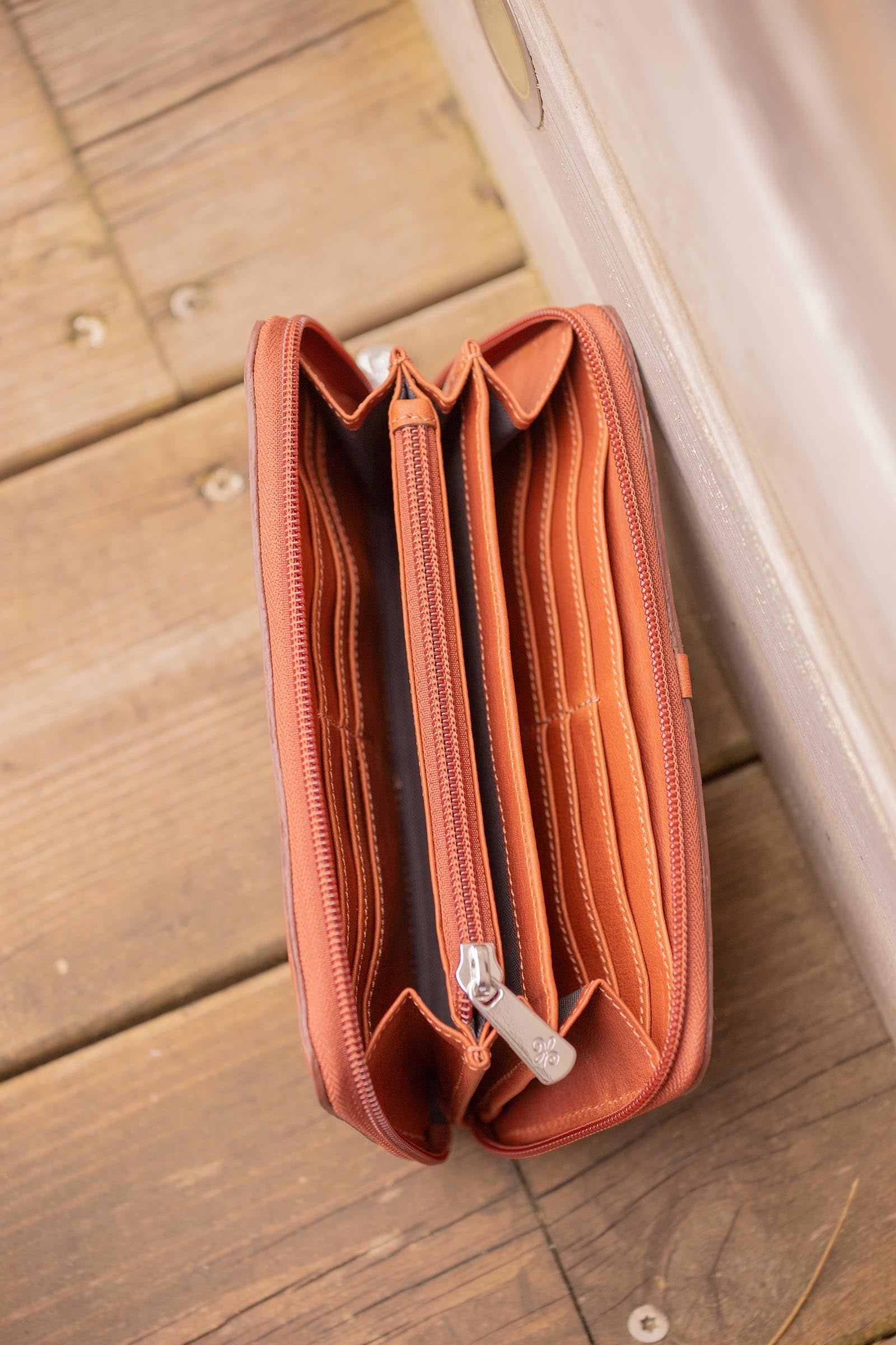 PENELOPE Vittoria Wallet Accessories