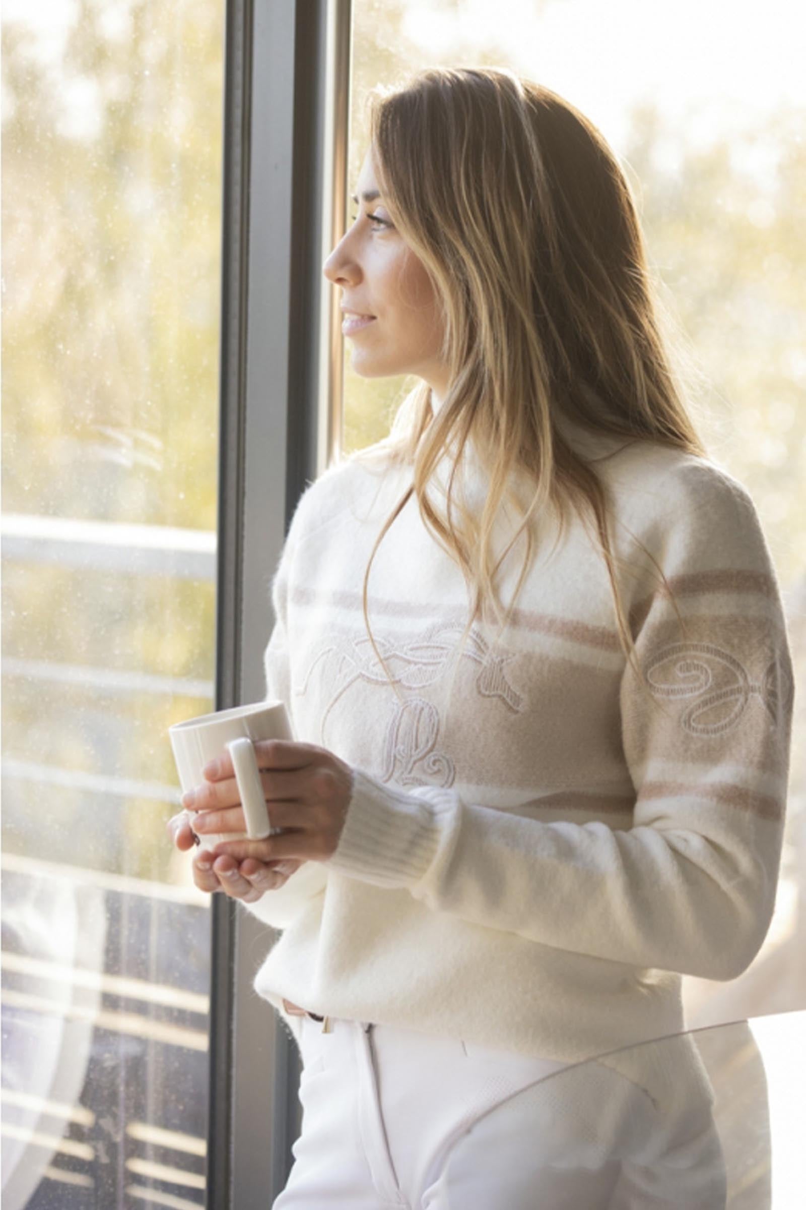 Model shot 2
