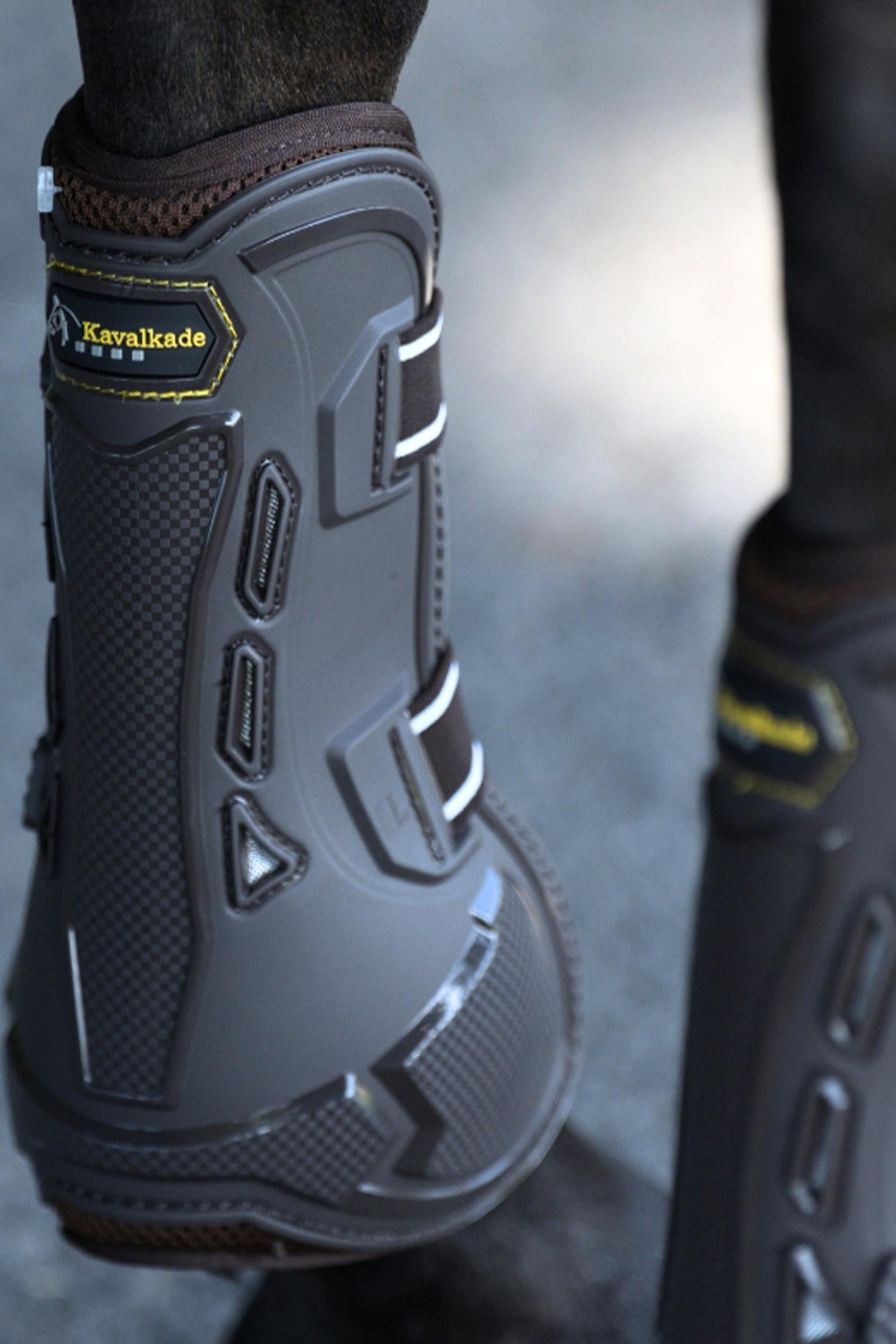 Kavalkade Breathe Brushing Boots With Mesh Leg Protection & Hoof Protection for Horses