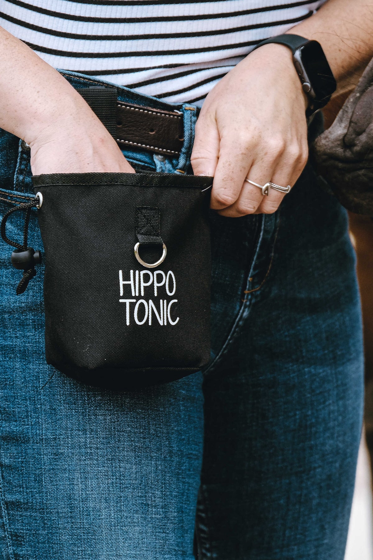 HIPPOTONIC Small Treat Pouch Horse Feed & Nutrition