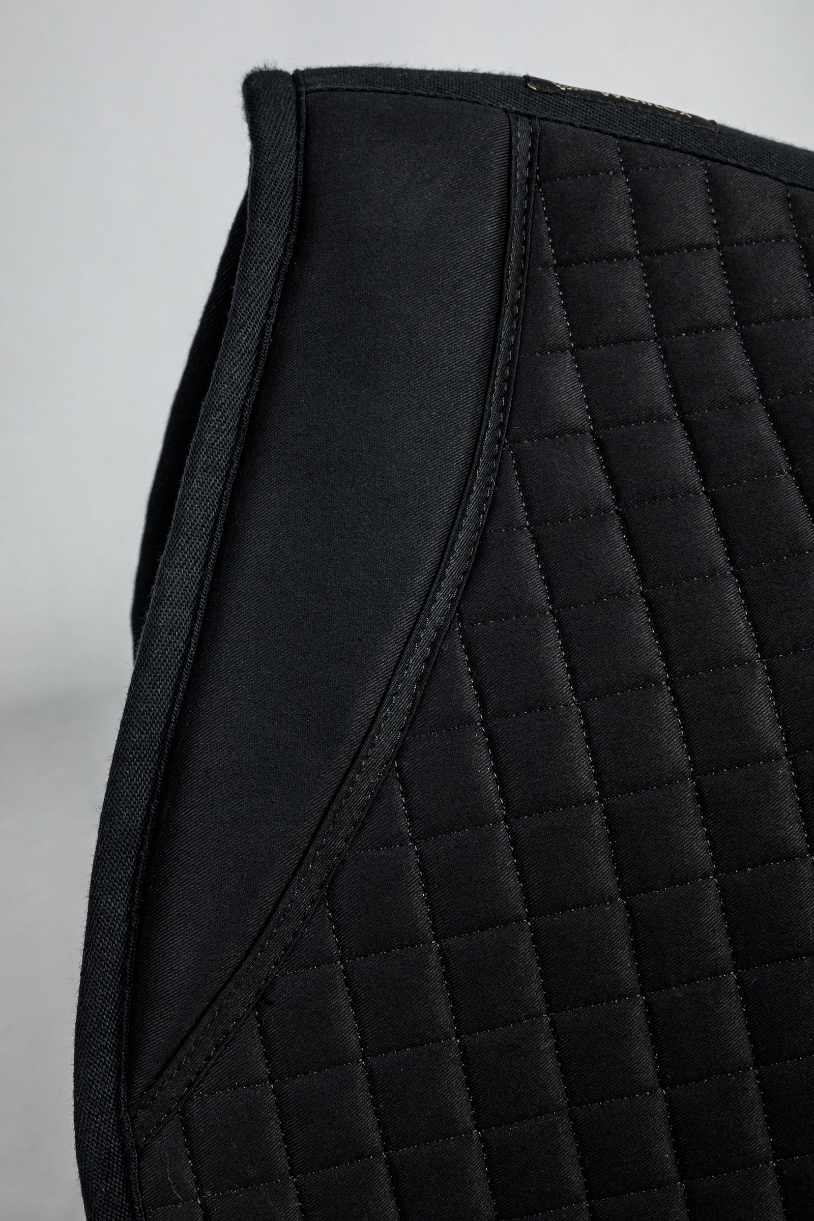 Back on Track No III Saddle Pad Jumping Saddle Pads