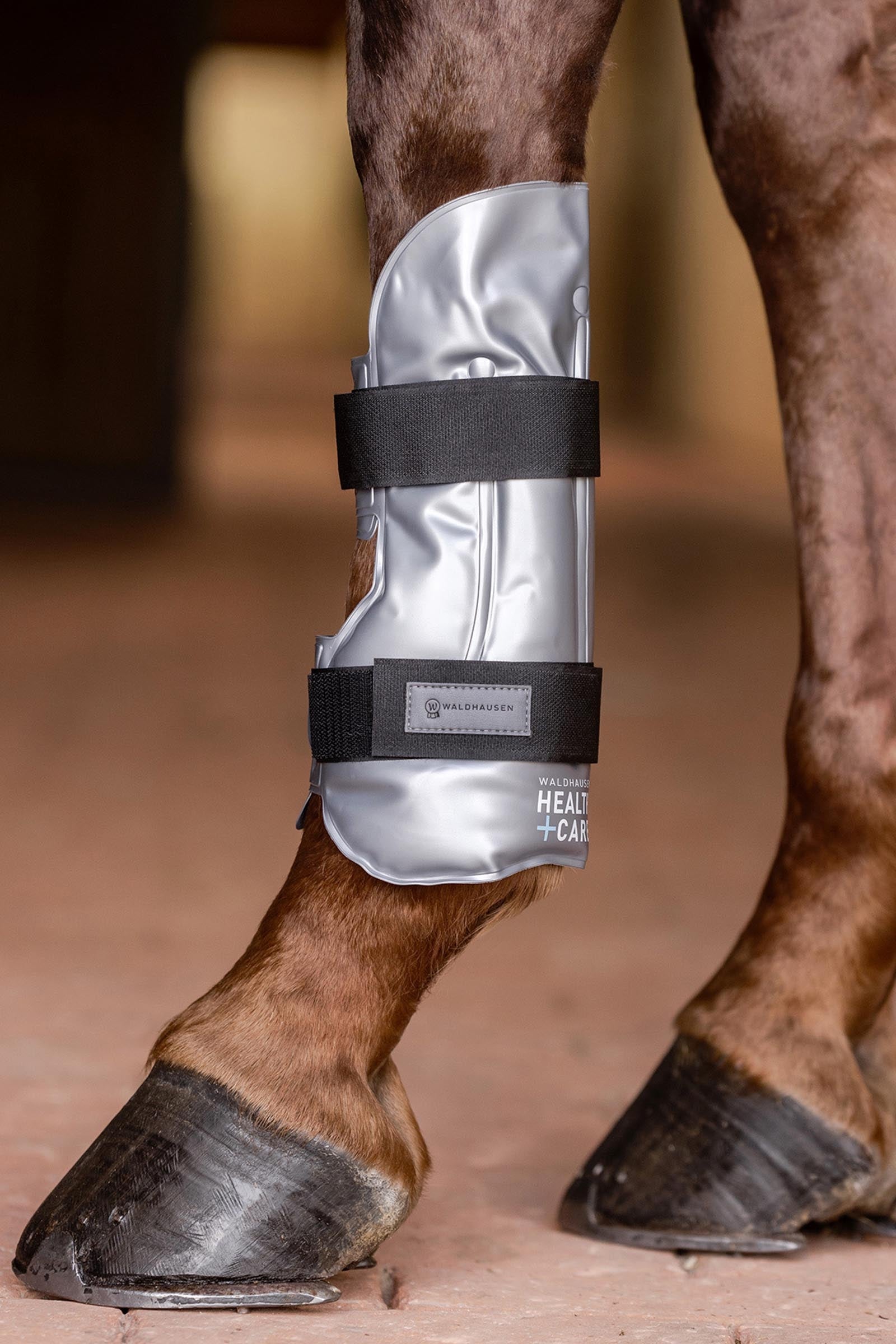 Waldhausen Cooling or Warming Tendon Boot Hot-Chilly Leg Leg Protection & Hoof Protection for Horses