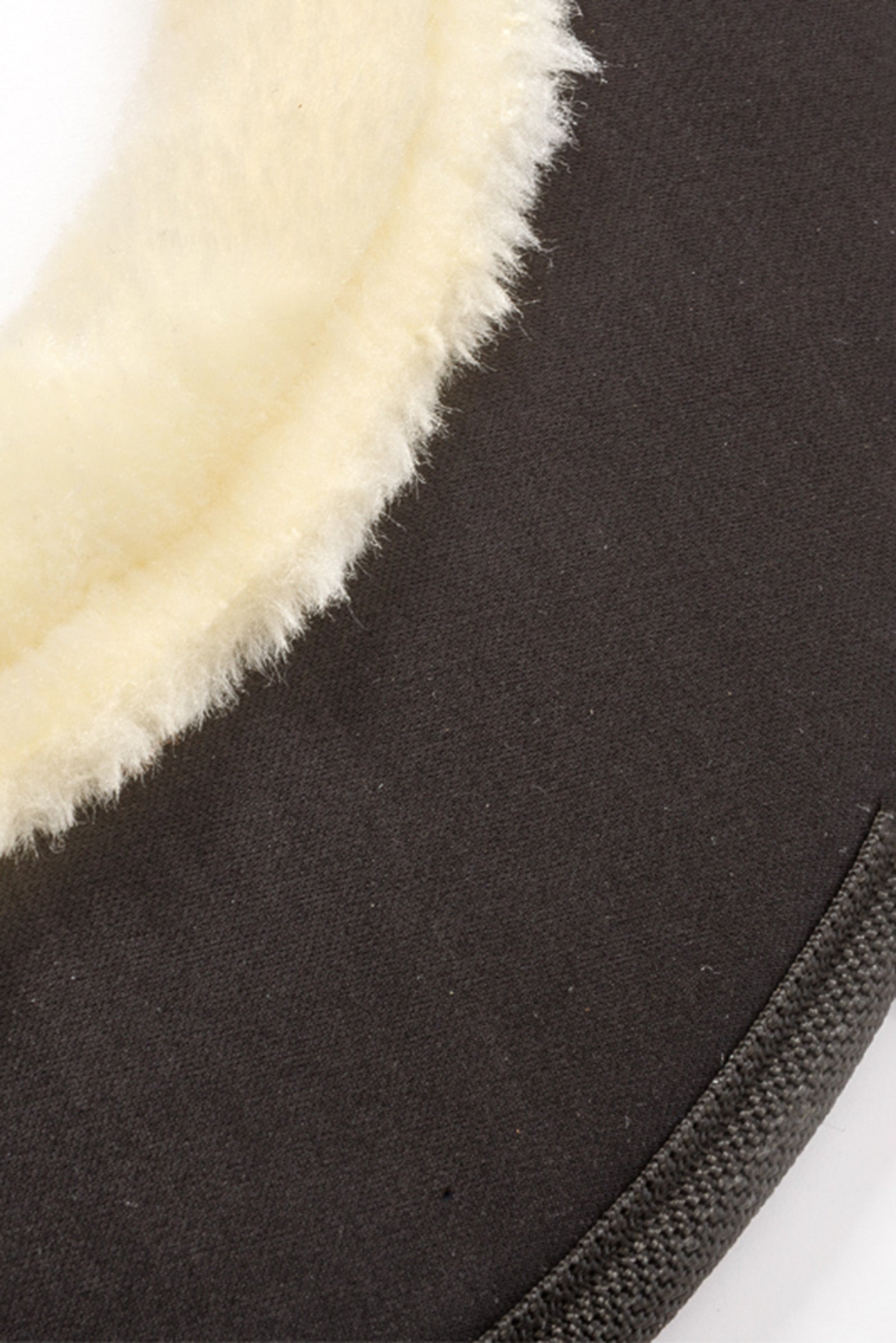 Kavalkade Over Reach Boots With Faux Fur (1 Pair) Leg Protection & Hoof Protection for Horses