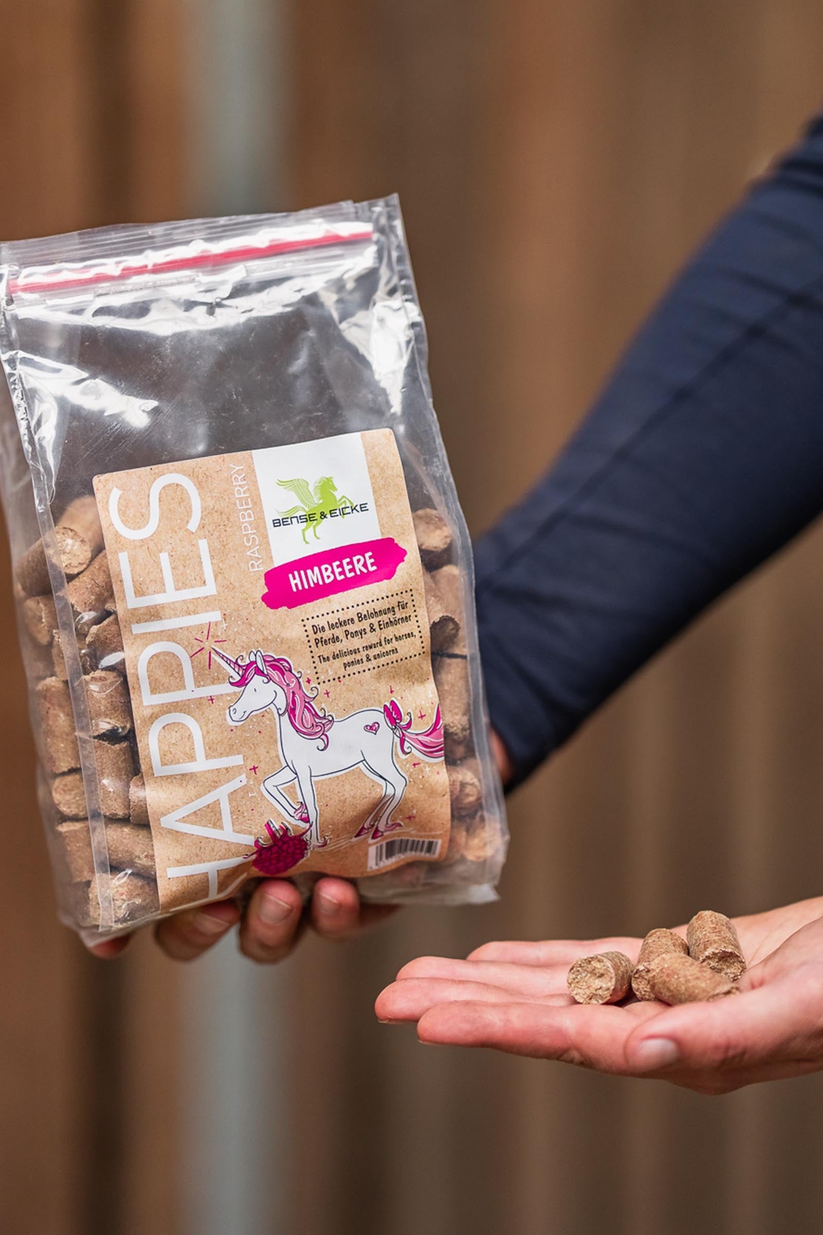 Bense & Eicke Happies Raspberry Unicorn Edition, 1kg Horse Feed & Nutrition